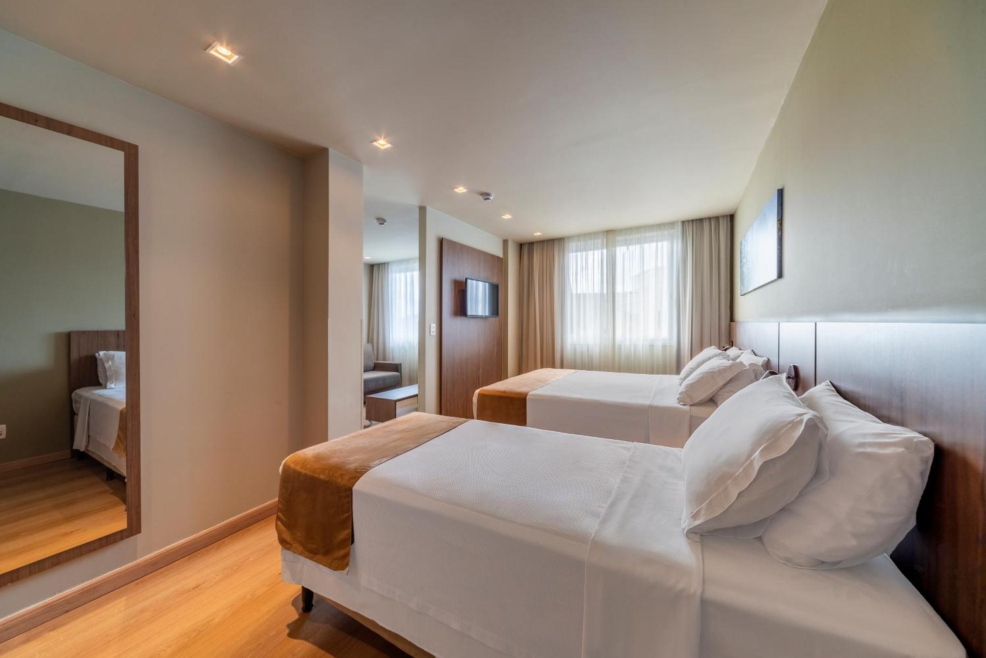 Hotel Laghetto Vivace カネラ エクステリア 写真